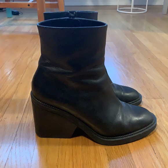 COPY - Robert Clergerie Ankle Boots - Picture 6 of 10